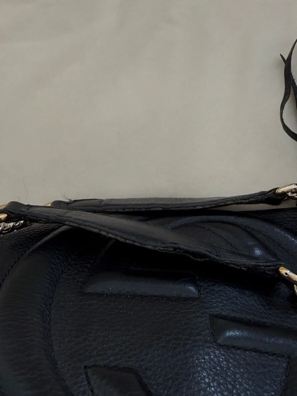 Gucci Black Leather Shoulder Bag - Picture 8 of 12
